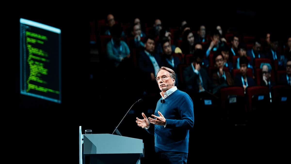 Linus Torvalds: cosa pensa il padre di Linux del vibe coding?