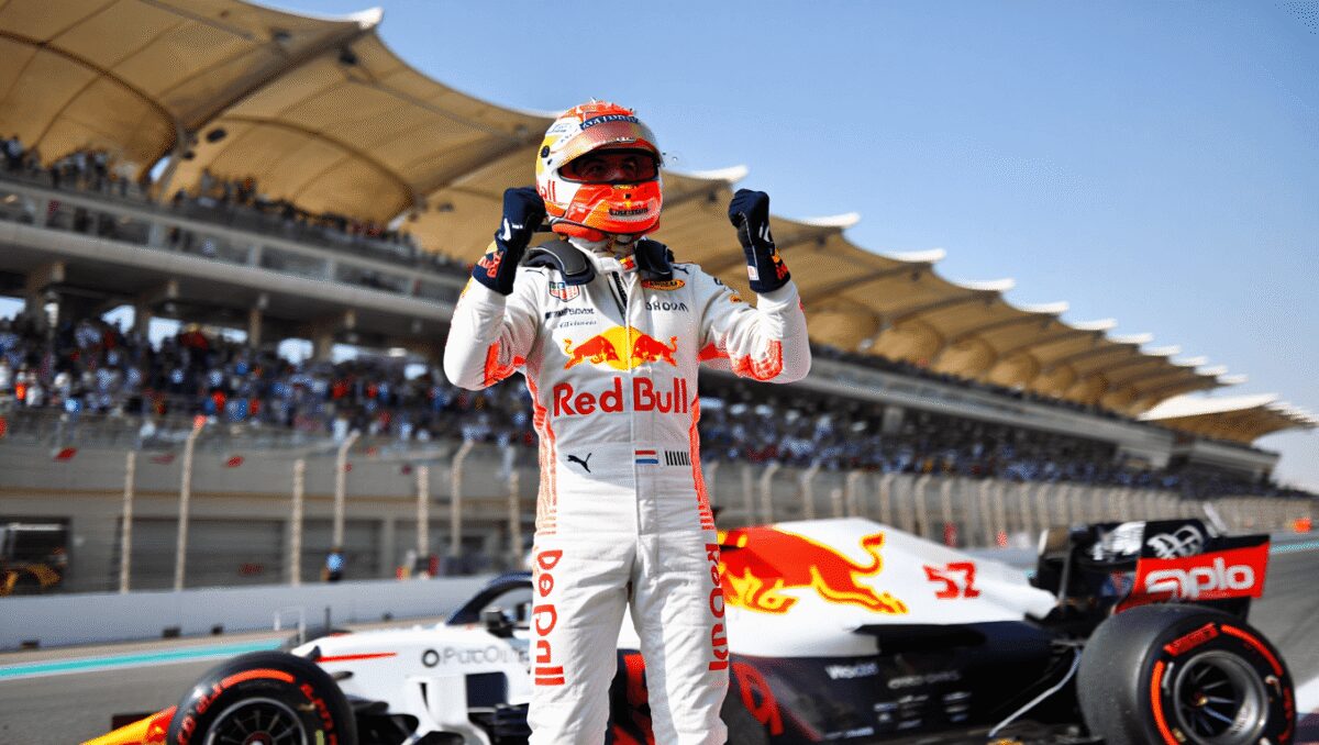 
    	F.1, GP Qatar
        Verstappen vince e tiene aperto il Mondiale
    