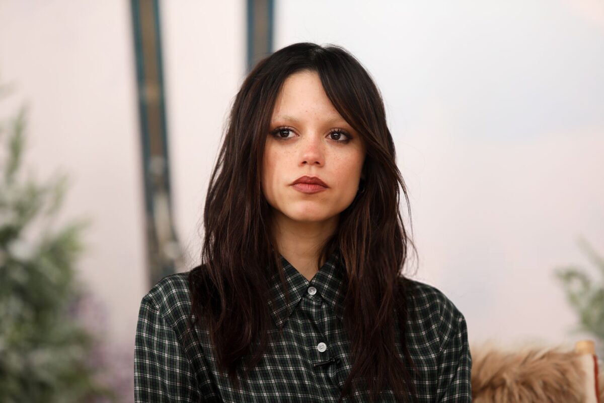 JJ Abrams sorprende: il nuovo film di fantascienza con Jenna Ortega arriva