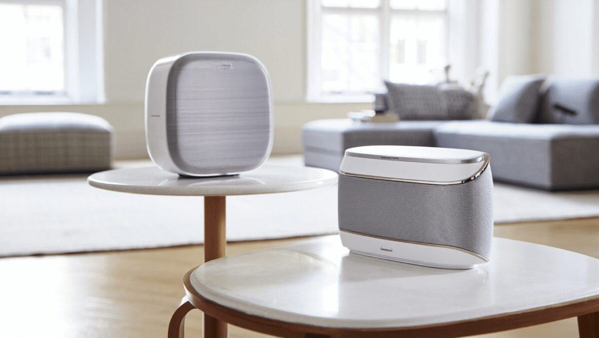 Gli speaker Harman Kardon SoundSticks e Aura Studio ora hanno il Wi-Fi per lo streaming in alta risoluzione