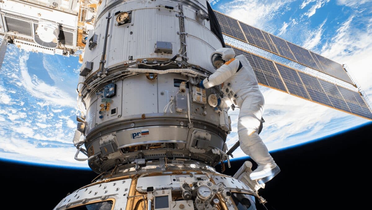 Dopo cinque anni, la perdita d’aria nel segmento russo della ISS sembra essersi fermata