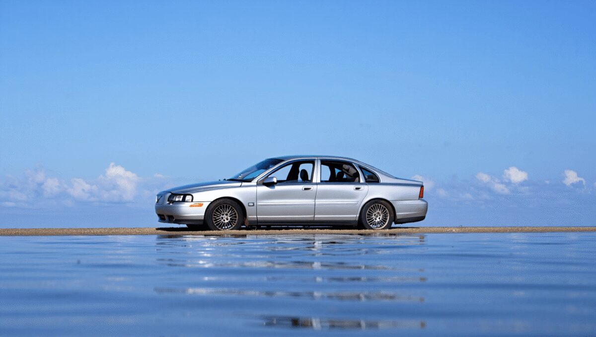 Volvo Island: la Volvo S80 di Scott Mann diventata attrazione su Google Maps