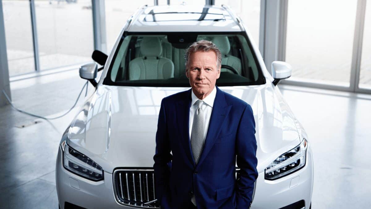Volvo
Samuelsson: “Il futuro è elettrico, ma fino al 2035 ci servirà un nuovo ibrido plug-in"