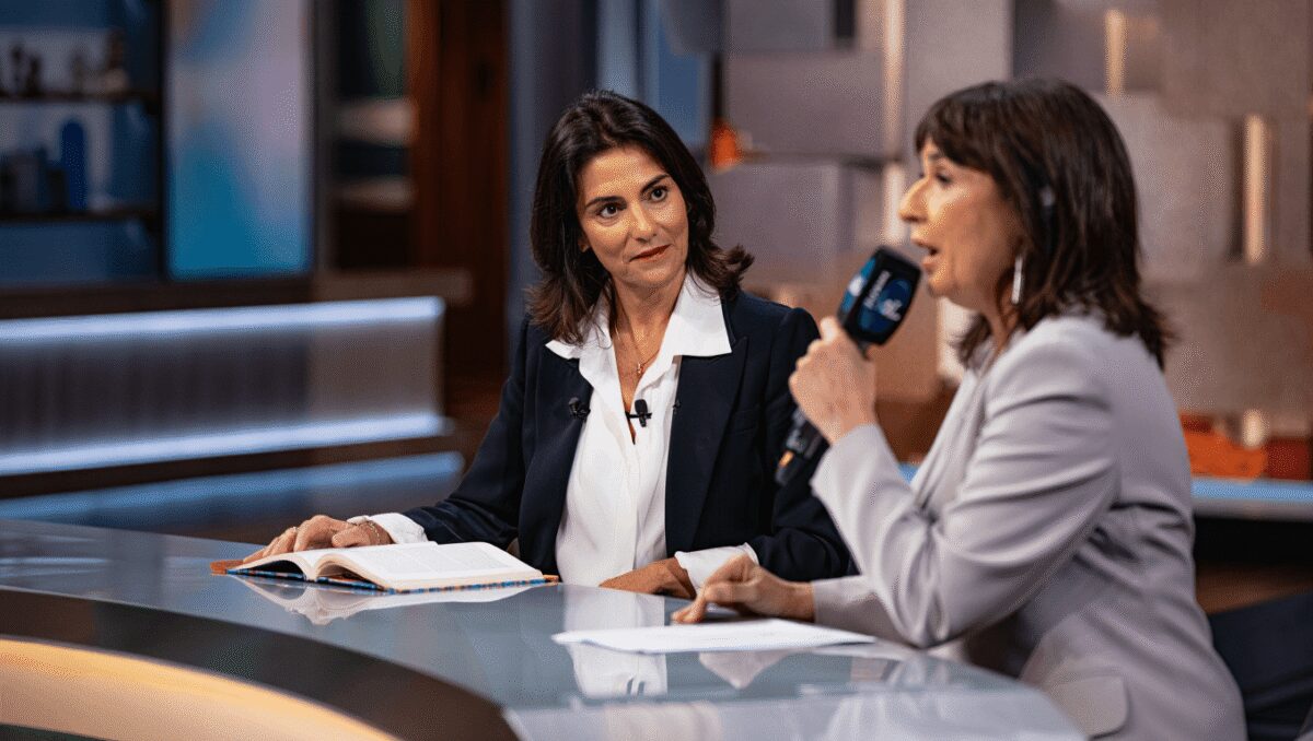 Grande Fratello, Shaila Gatta presenta il suo libro a La Volta Buona, poi il gossip su Alvise Rigo (imbarazzo in studio)