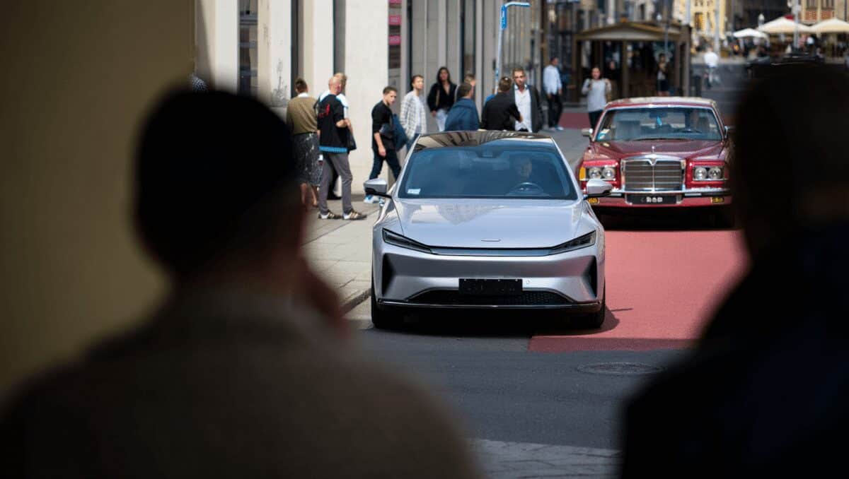 Killer o salvatori? I veri piani dei cinesi per l’auto europea