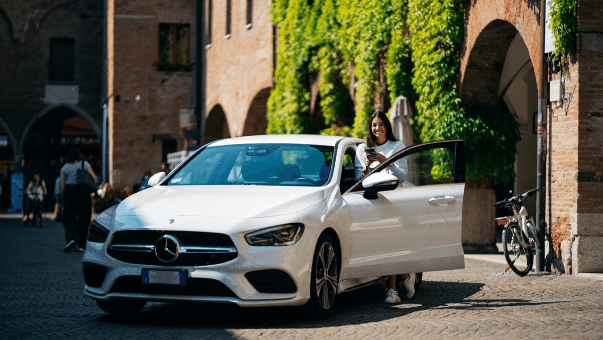 Volvero, la startup che trasforma le auto ferme in una fonte di reddito